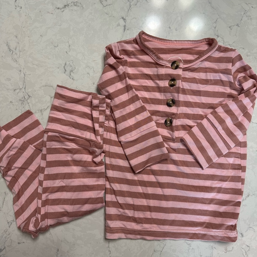 Lou Lou & Company Top+Bottom